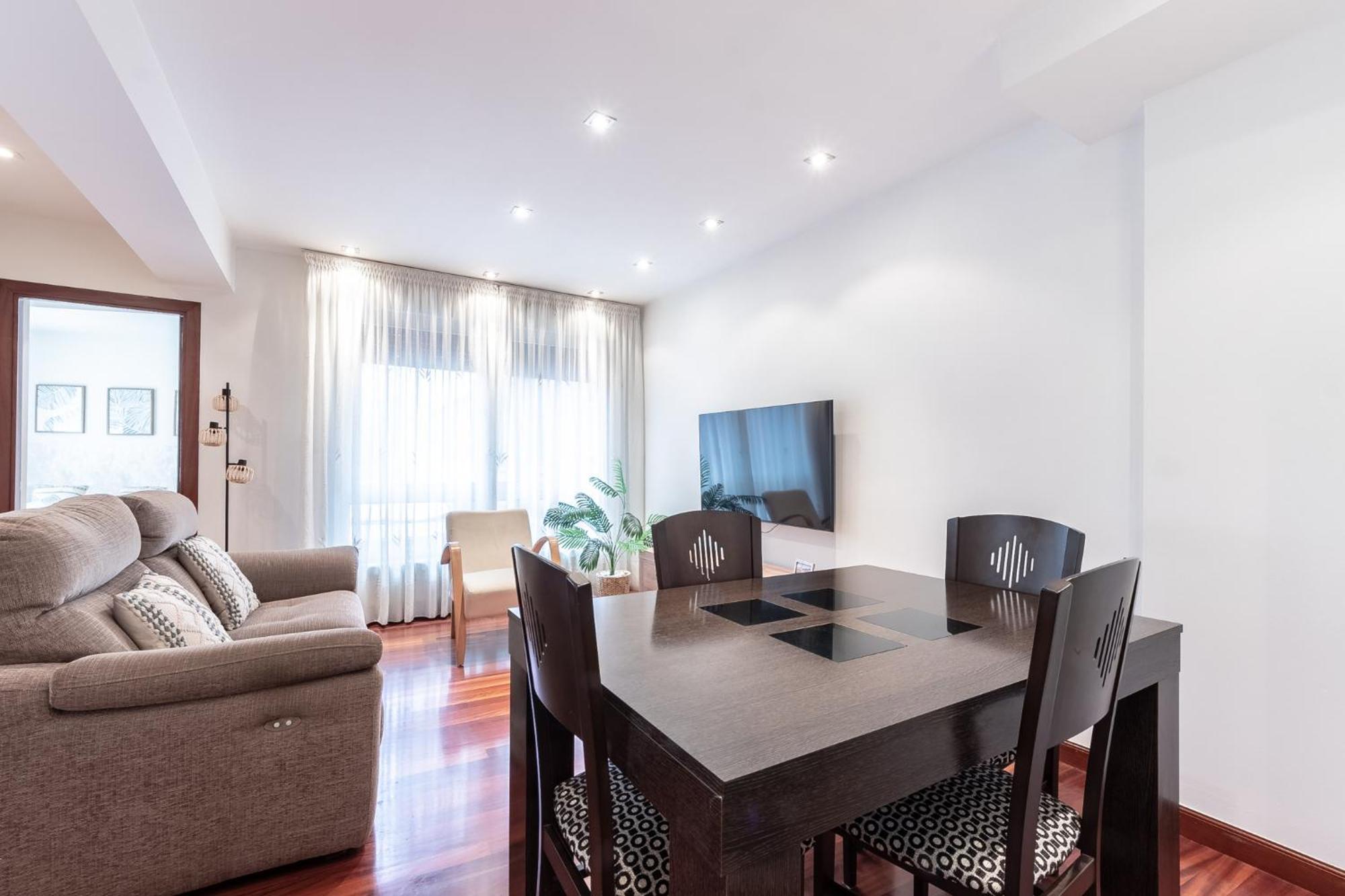 Apartament Amplio Y Acogedor Junto A Plaza Zabalburu Bilbao Zewnętrze zdjęcie